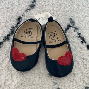 NWT Baby Gap Mary Janes 12-18M